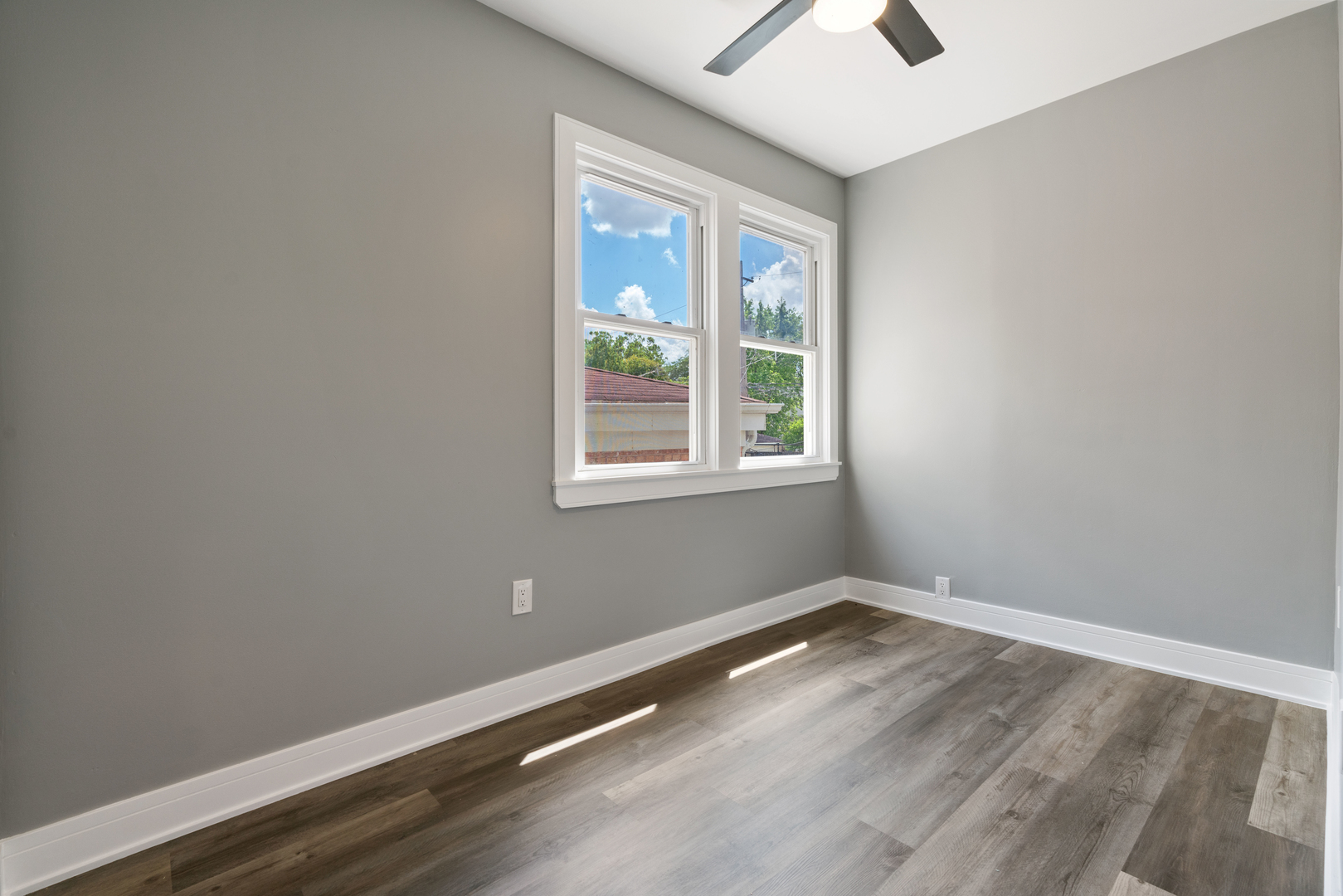 4624 N Springfield Avenue, Chicago, IL 60625