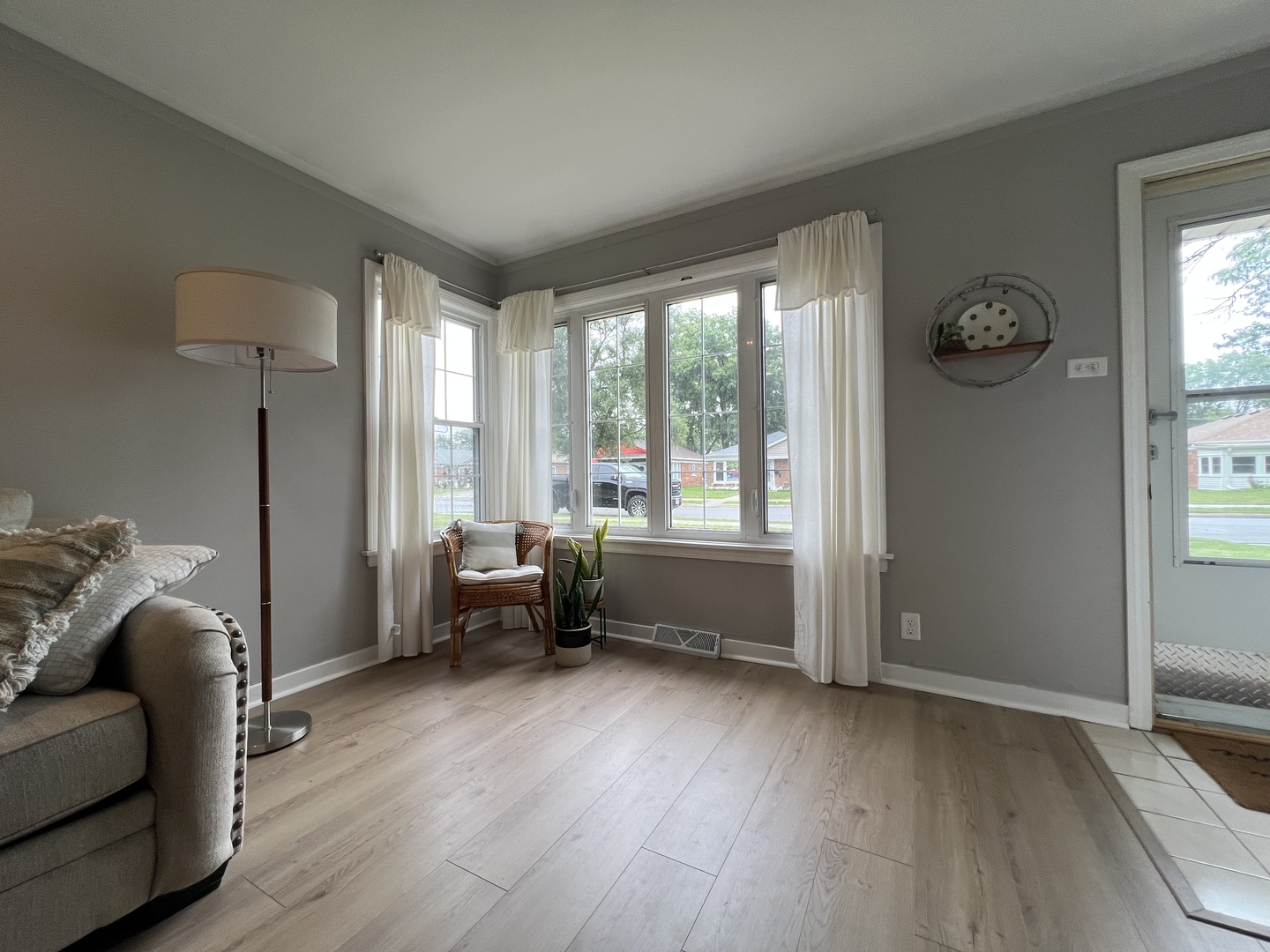 11700 Meadow Lane Drive, Merrionette Park, IL 60803