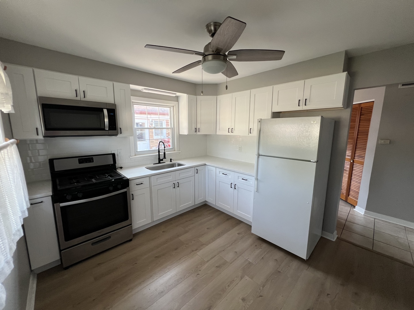 11700 Meadow Lane Drive, Merrionette Park, IL 60803