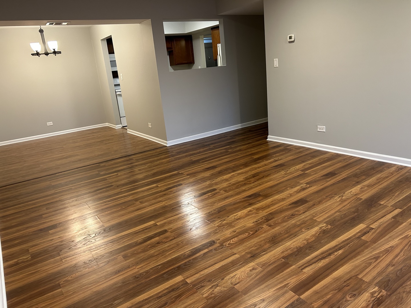 207 W Park Avenue #205, Libertyville, IL 60048