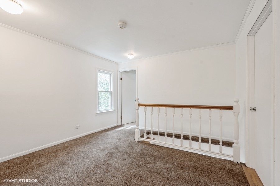 972 HOWARD Avenue, Des Plaines, IL 60018