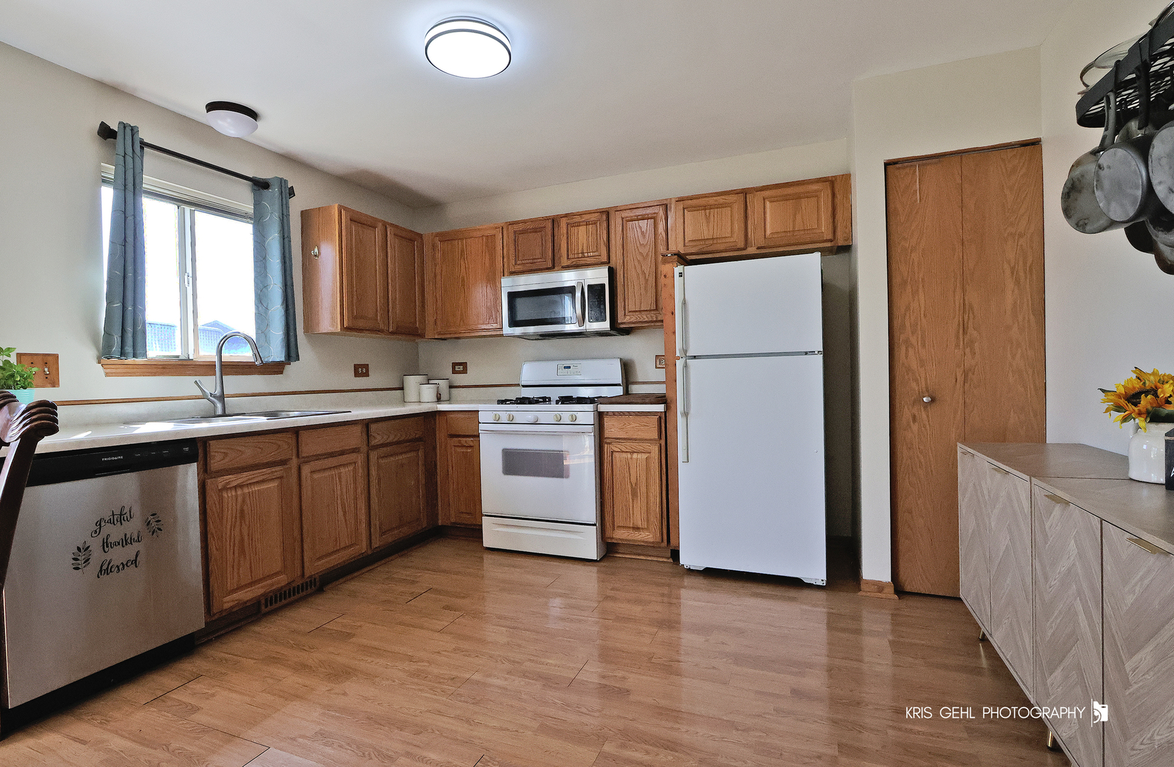 2227 N Quaker Hollow Lane, Round Lake Beach, IL 60073