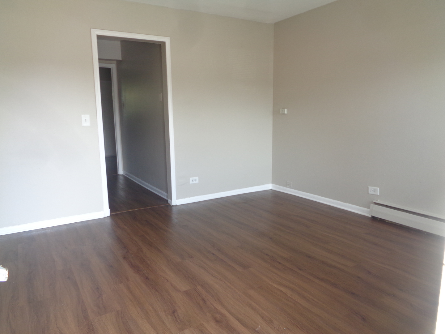 1340 N main Street #D7, Wheaton, IL 60187