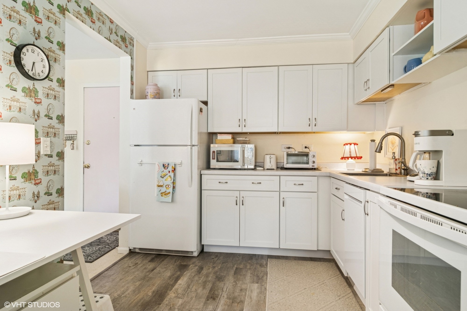 1102 N Dale Avenue #2C, Arlington Heights, IL 60004