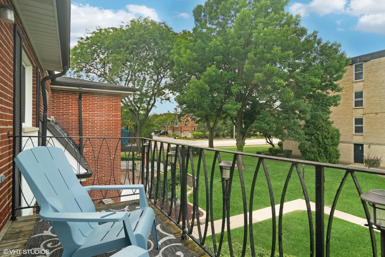 1102 N Dale Avenue #2C, Arlington Heights, IL 60004
