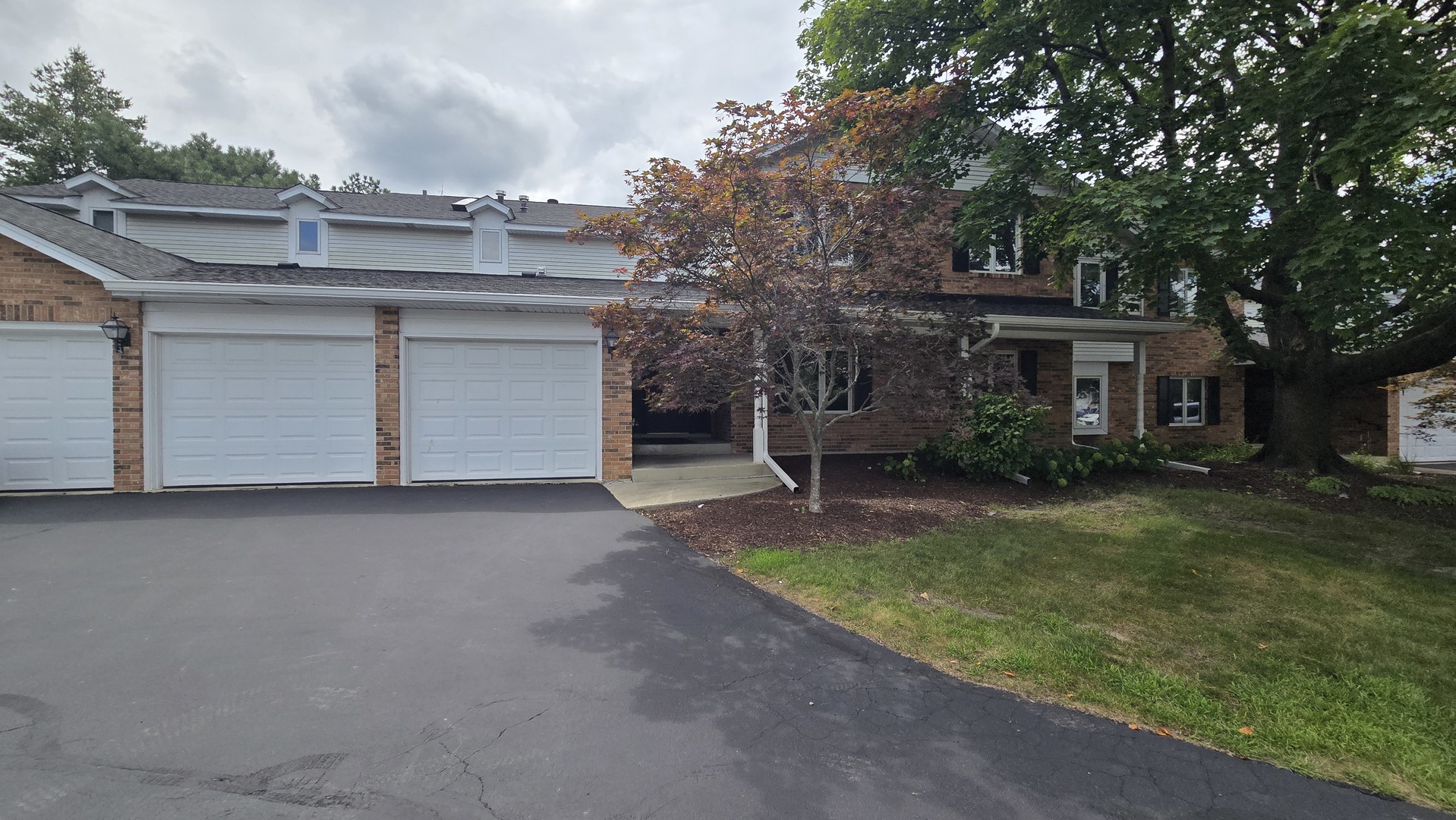 628 Dana Court #D, Naperville, IL 60563