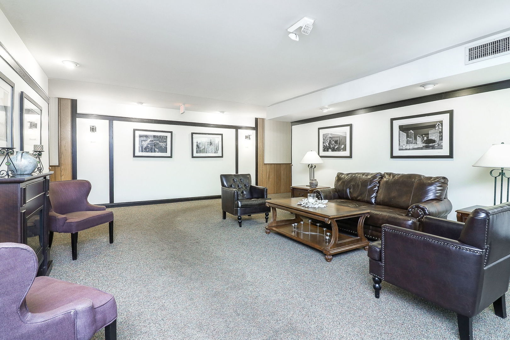 709 79th Street #307, Darien, IL 60561