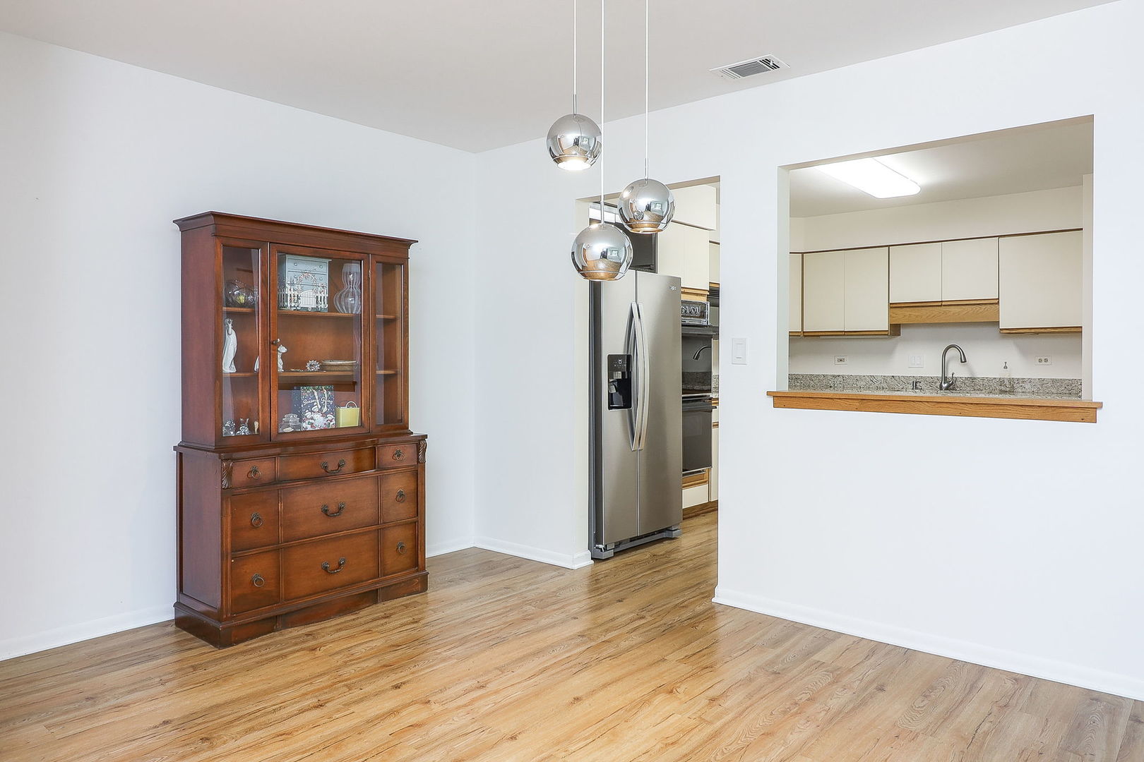 709 79th Street #307, Darien, IL 60561