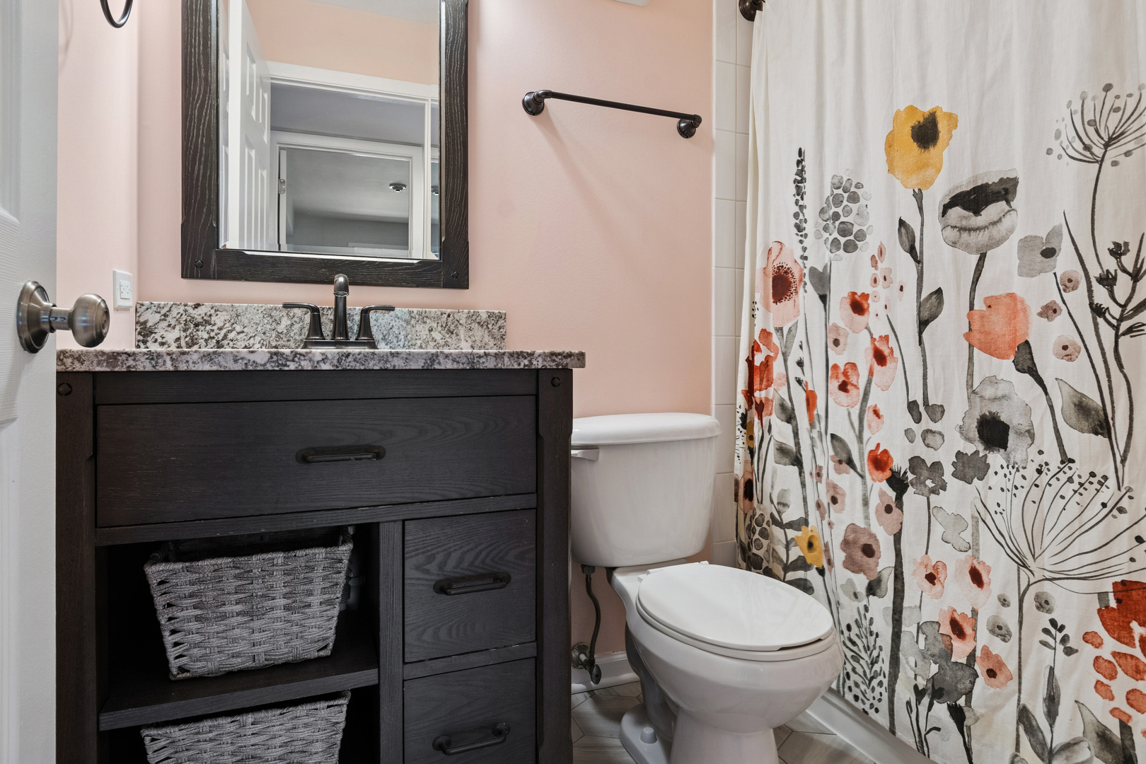 2880 Torrey Pine Lane #2F, Lisle, IL 60532