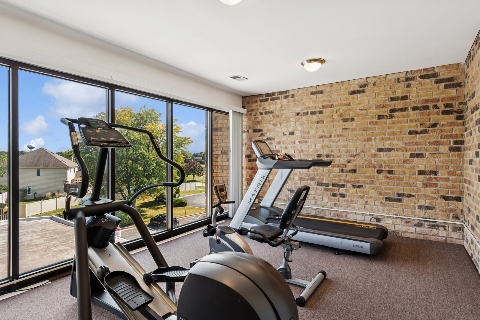 2880 Torrey Pine Lane #2F, Lisle, IL 60532