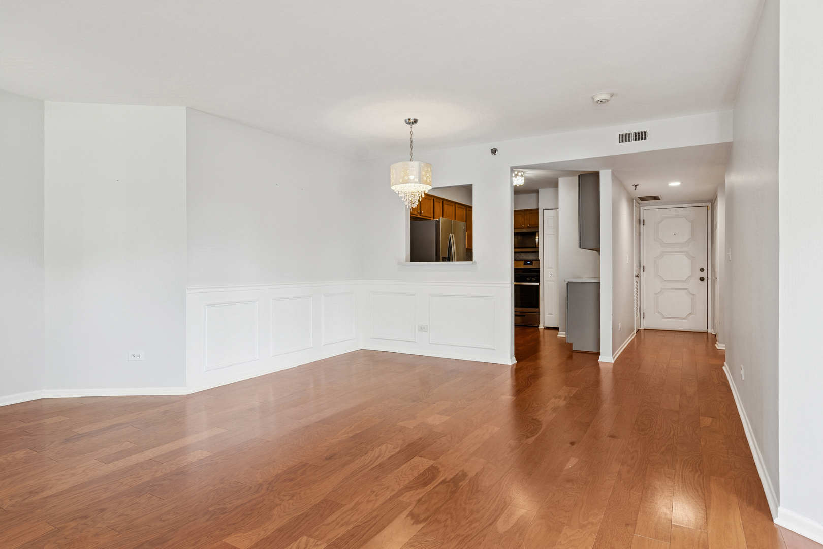 2880 Torrey Pine Lane #2F, Lisle, IL 60532