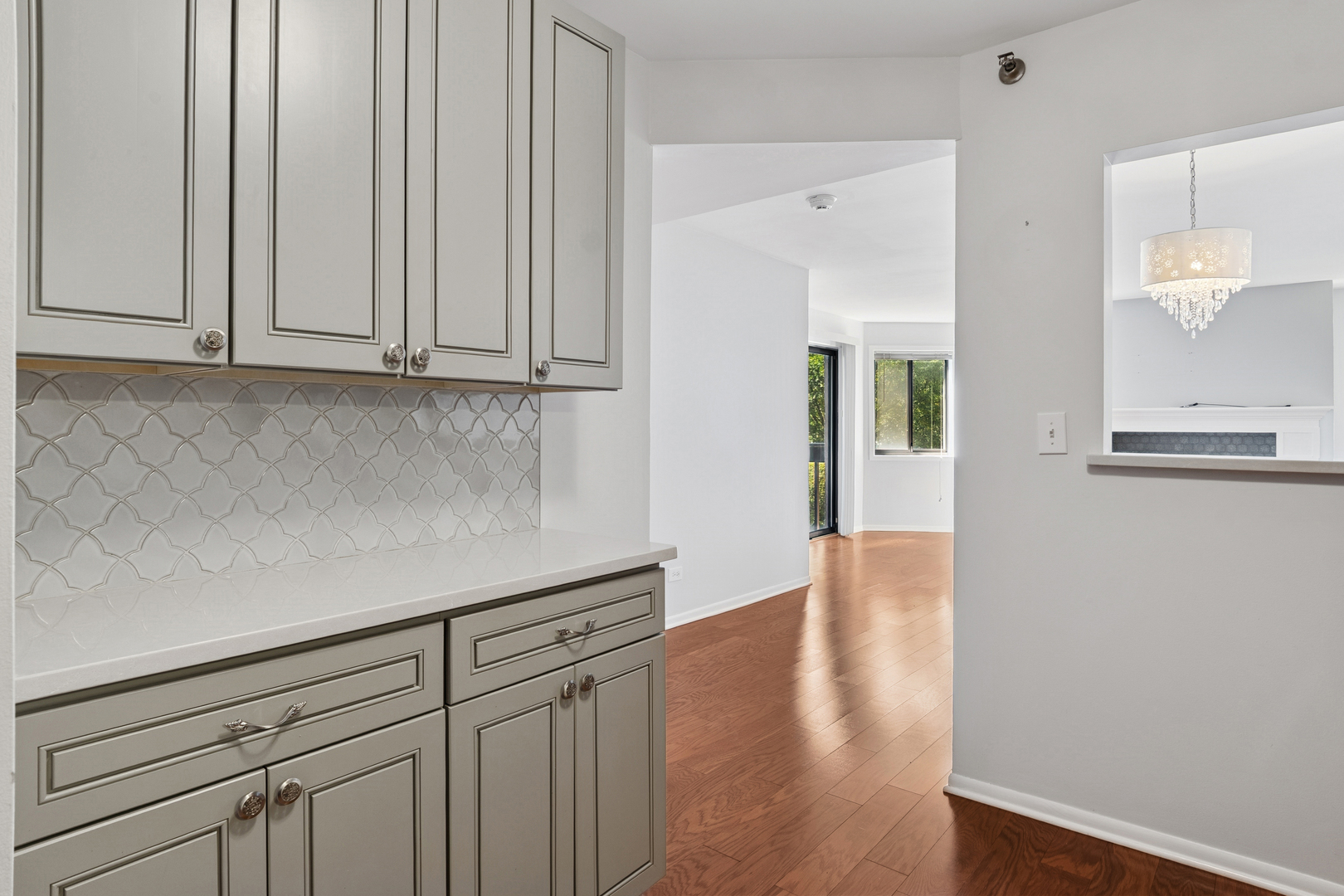 2880 Torrey Pine Lane #2F, Lisle, IL 60532