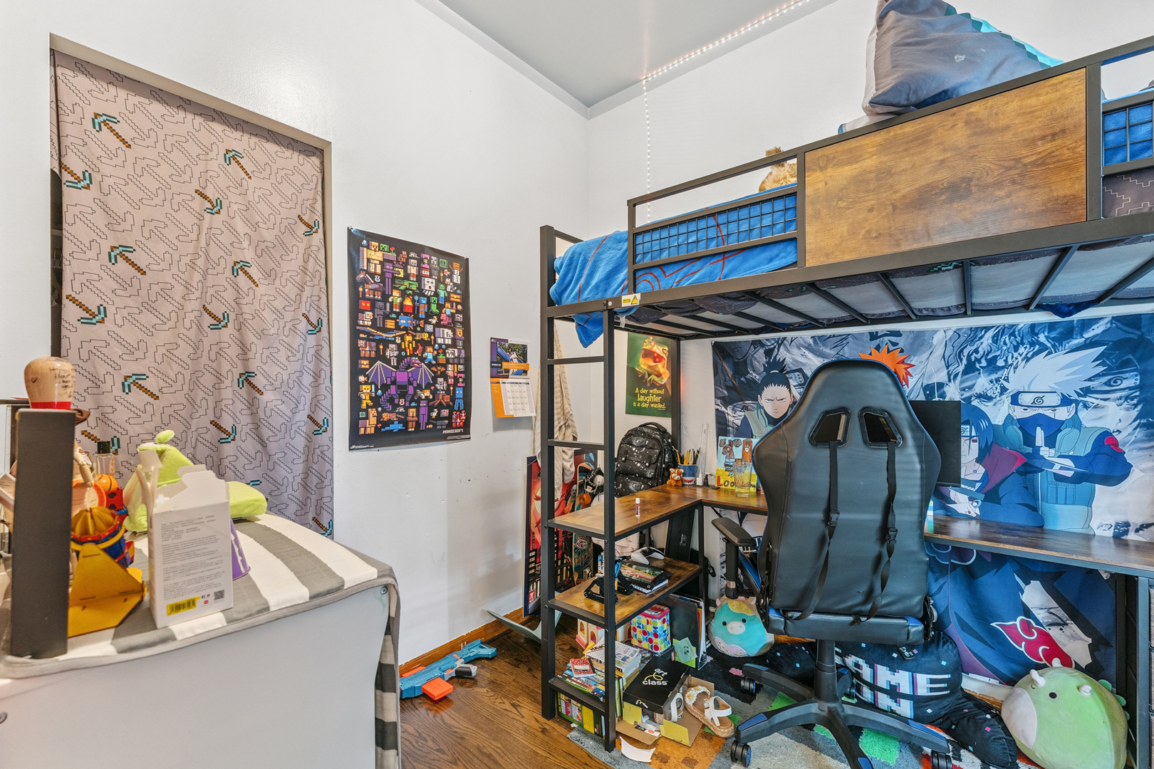 2826 N Rockwell Street, Chicago, IL 60618