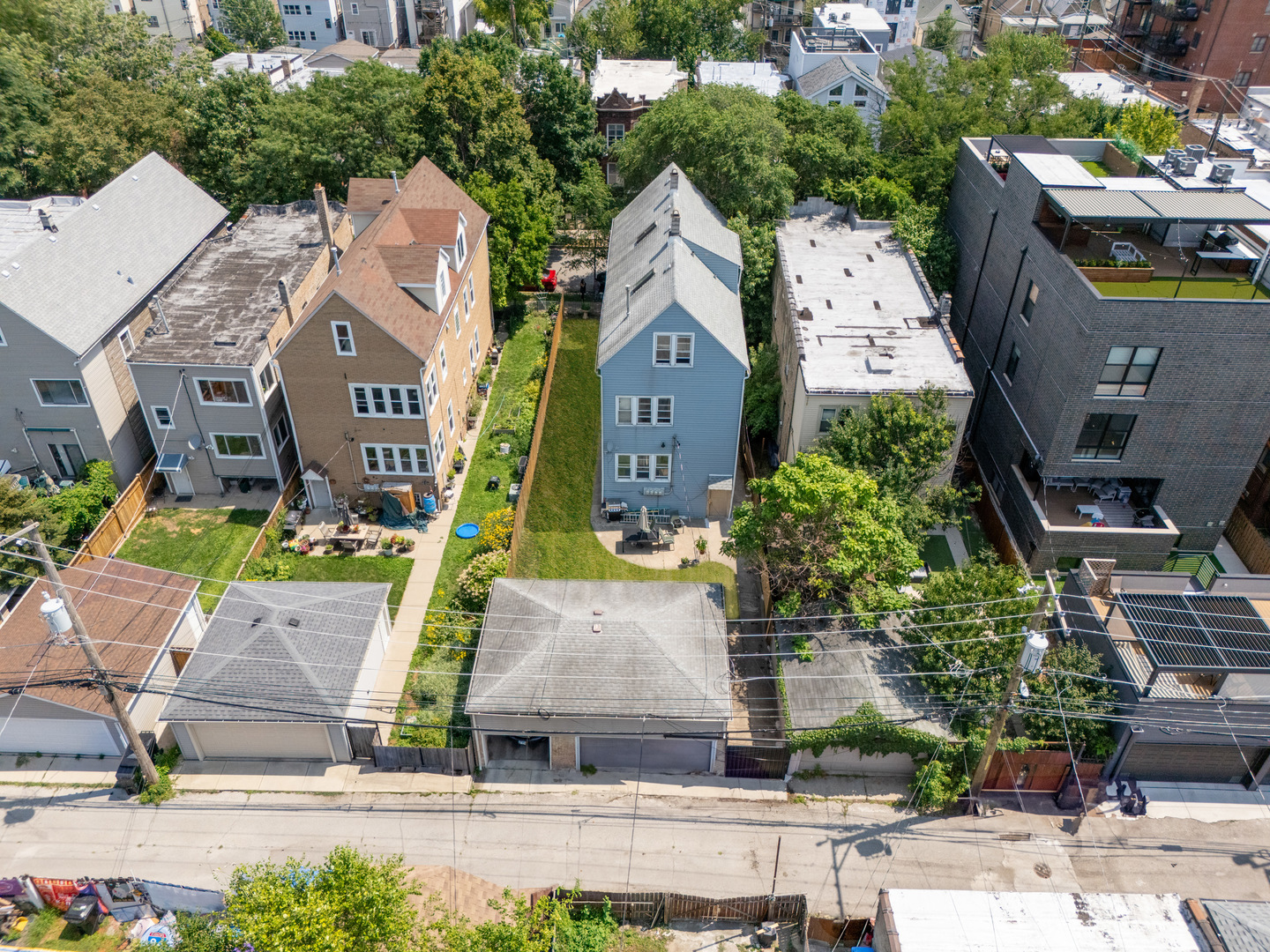 2826 N Rockwell Street, Chicago, IL 60618