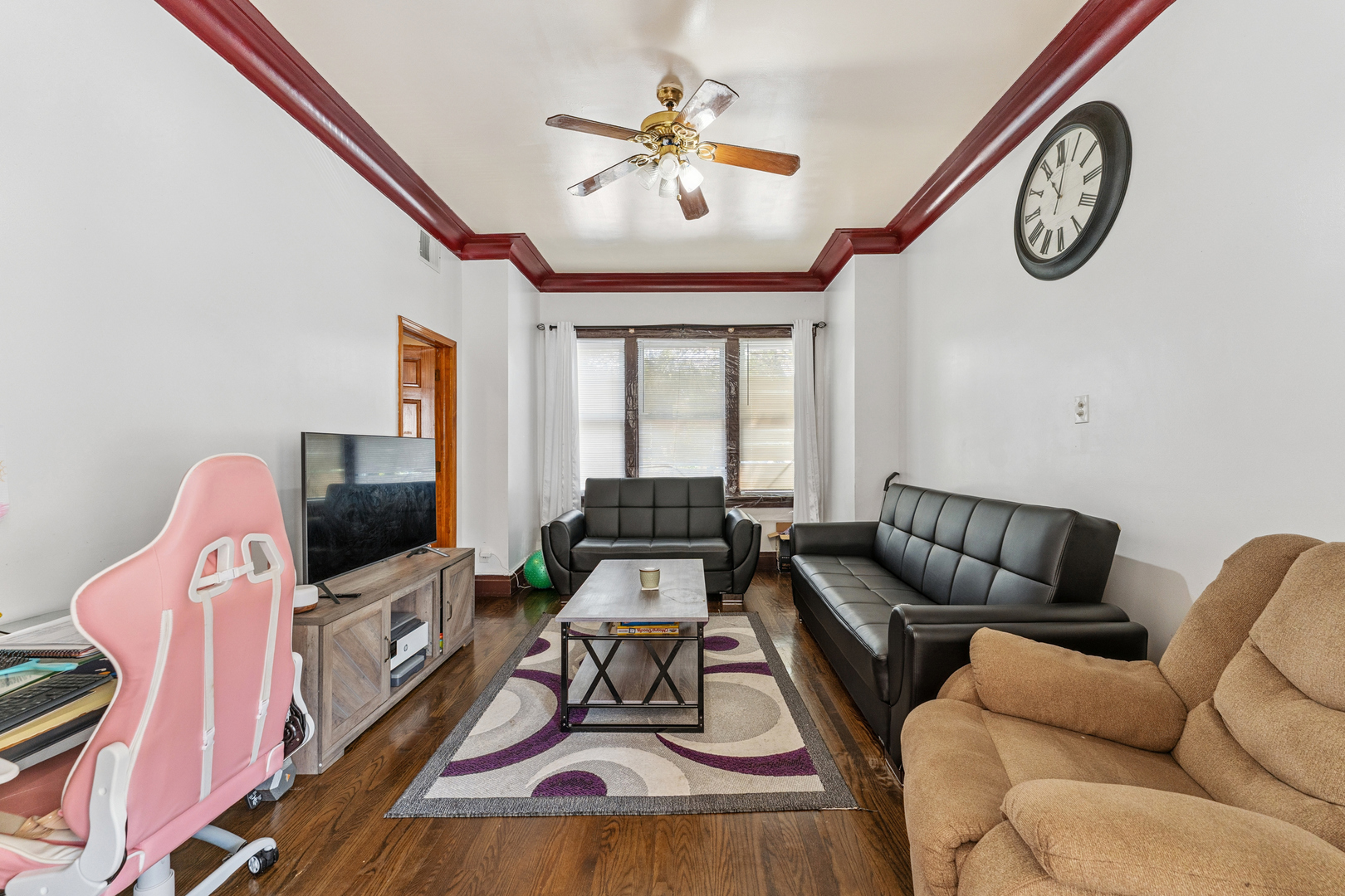 2826 N Rockwell Street, Chicago, IL 60618