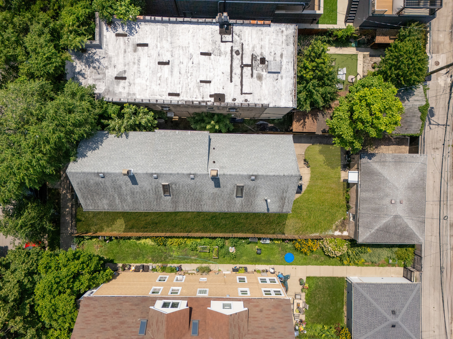 2826 N Rockwell Street, Chicago, IL 60618