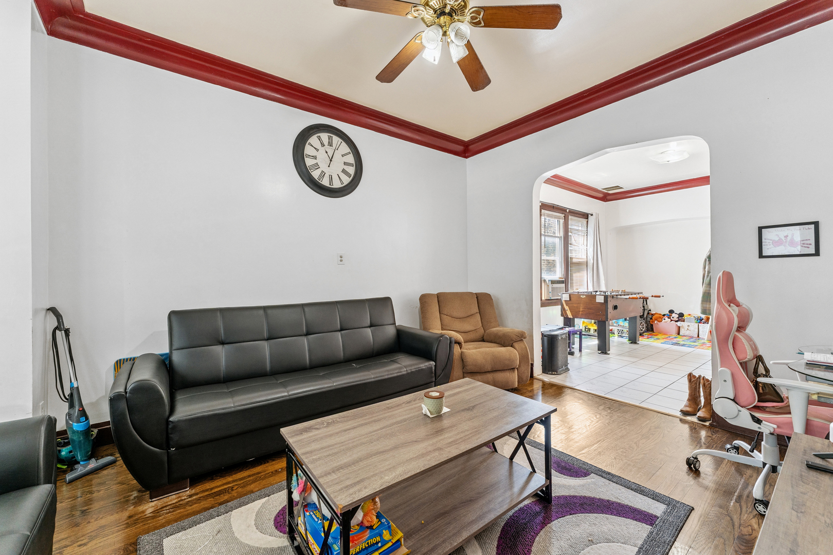2826 N Rockwell Street, Chicago, IL 60618