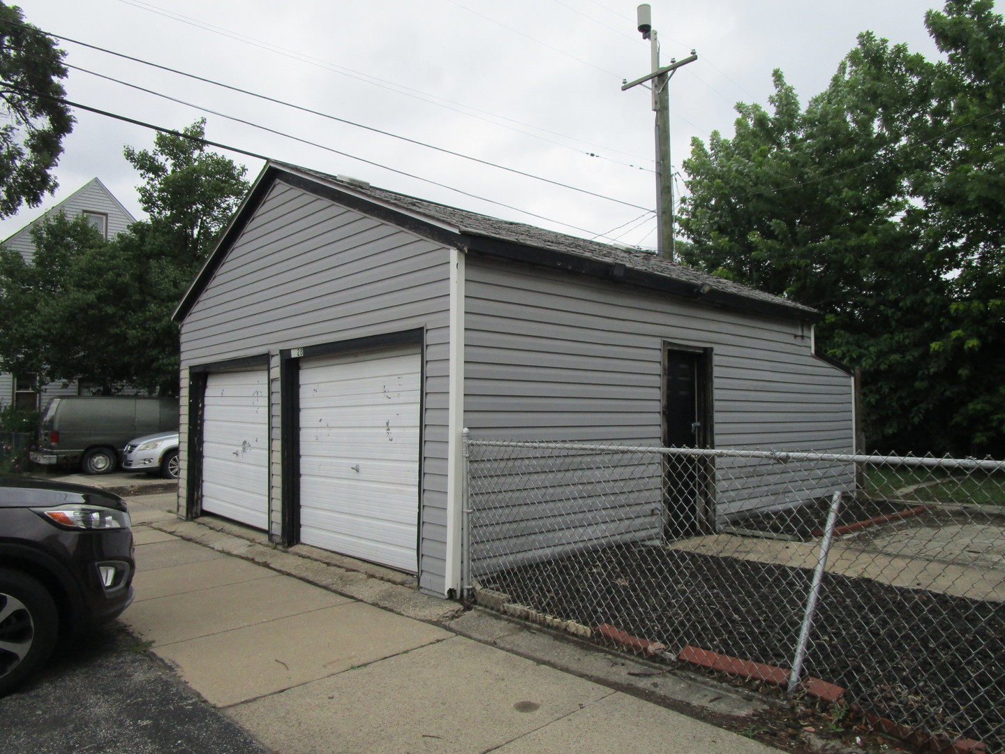 5028 W 32nd Street, Cicero, IL 60804