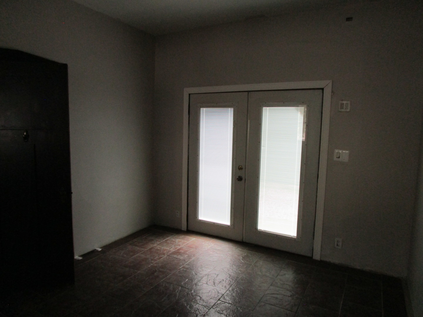 5028 W 32nd Street, Cicero, IL 60804