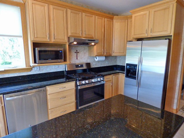 41W951 Hunters Hill Drive, St. Charles, IL 60175