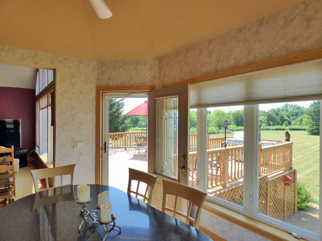 41W951 Hunters Hill Drive, St. Charles, IL 60175