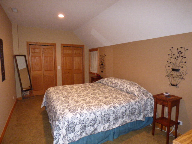 41W951 Hunters Hill Drive, St. Charles, IL 60175