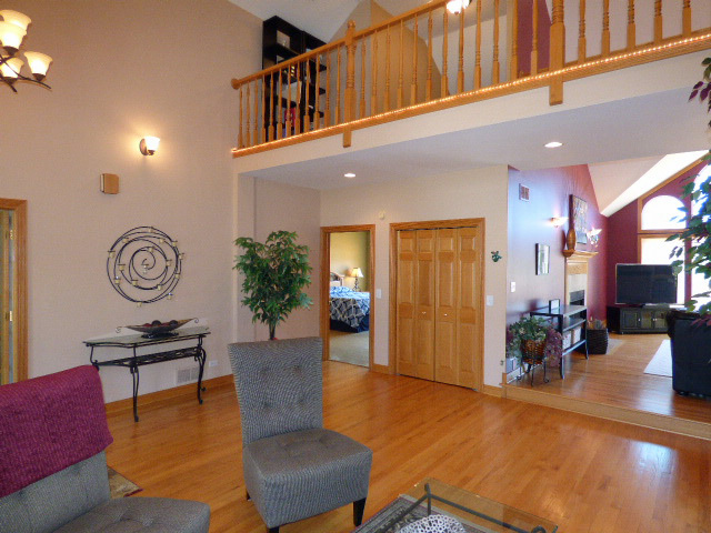 41W951 Hunters Hill Drive, St. Charles, IL 60175