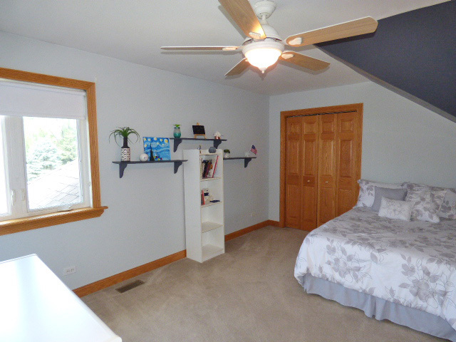 41W951 Hunters Hill Drive, St. Charles, IL 60175
