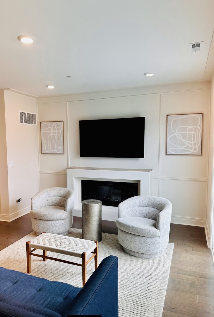 1212 Quadrant Lane, Schaumburg, IL 60173