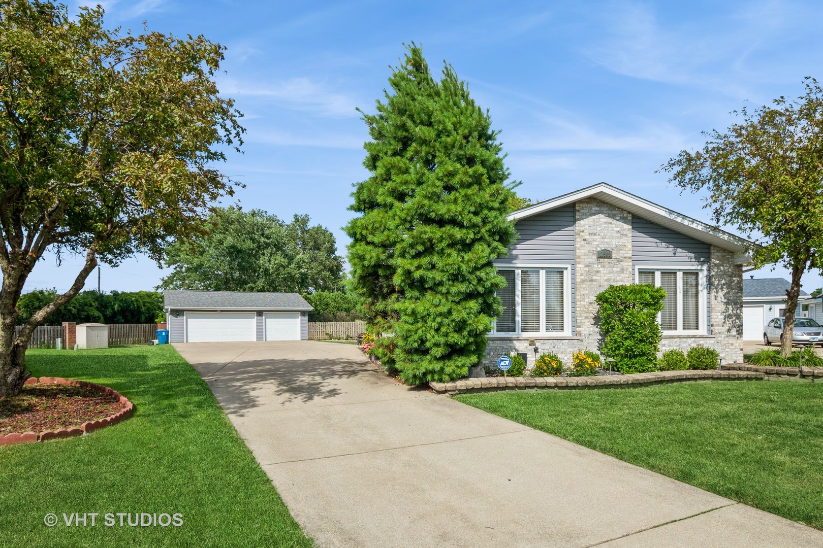 11909 S Lockwood Avenue, Alsip, IL 60803