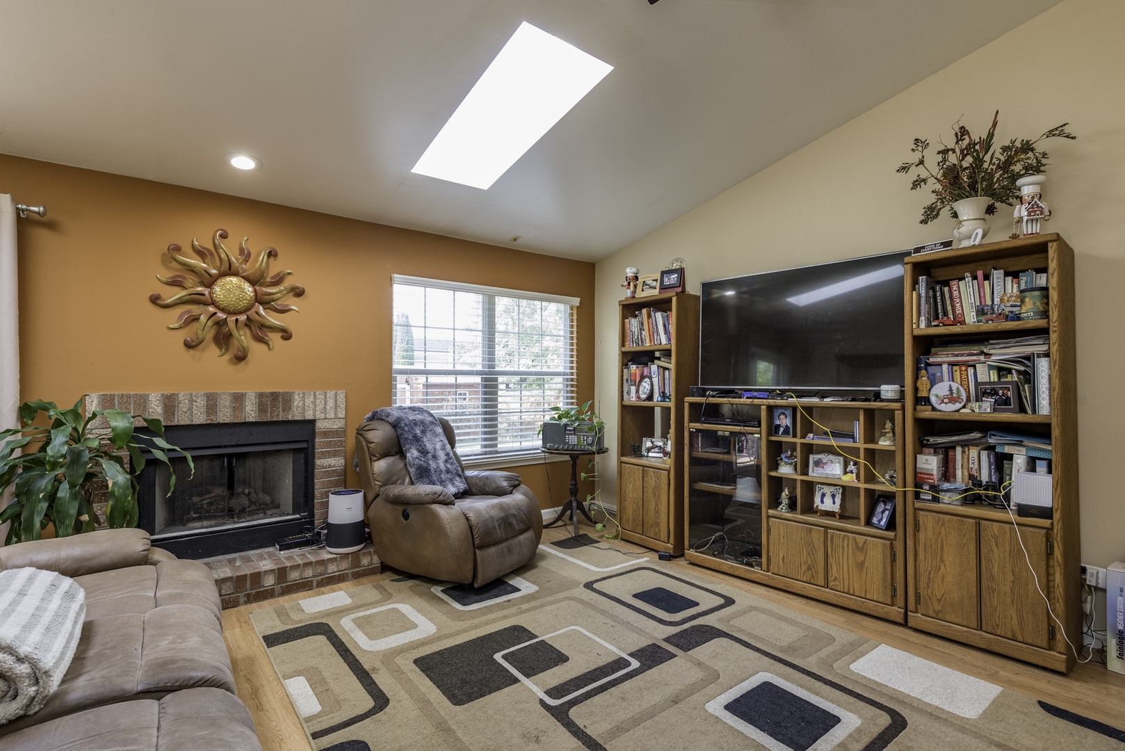 3306 Harbor Ridge Drive, Zion, IL 60099