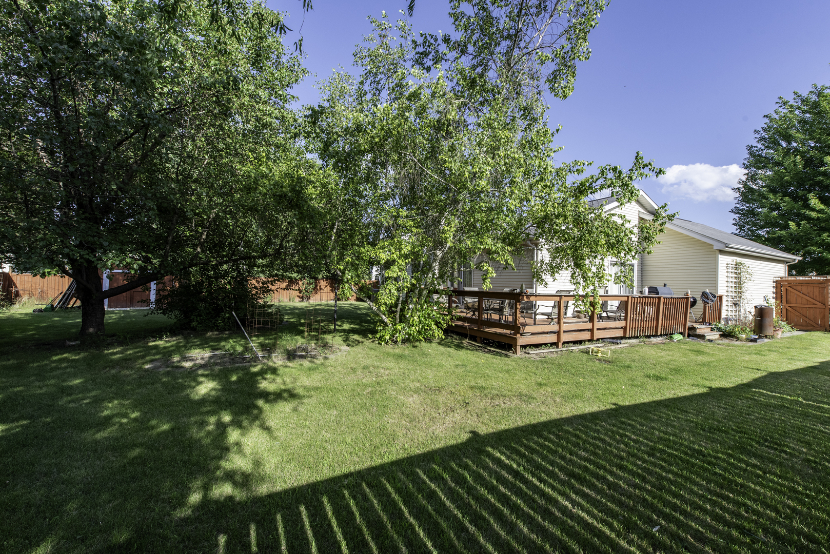 3306 Harbor Ridge Drive, Zion, IL 60099