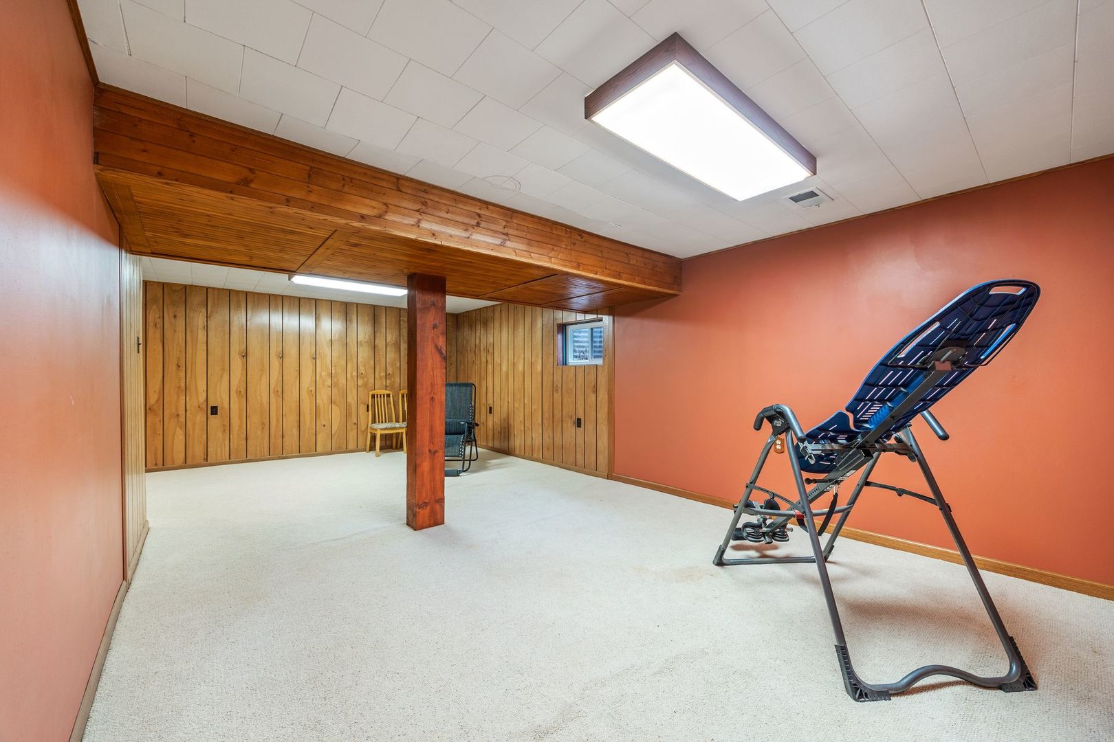 3112 Cedar Terrace, Island Lake, IL 60042