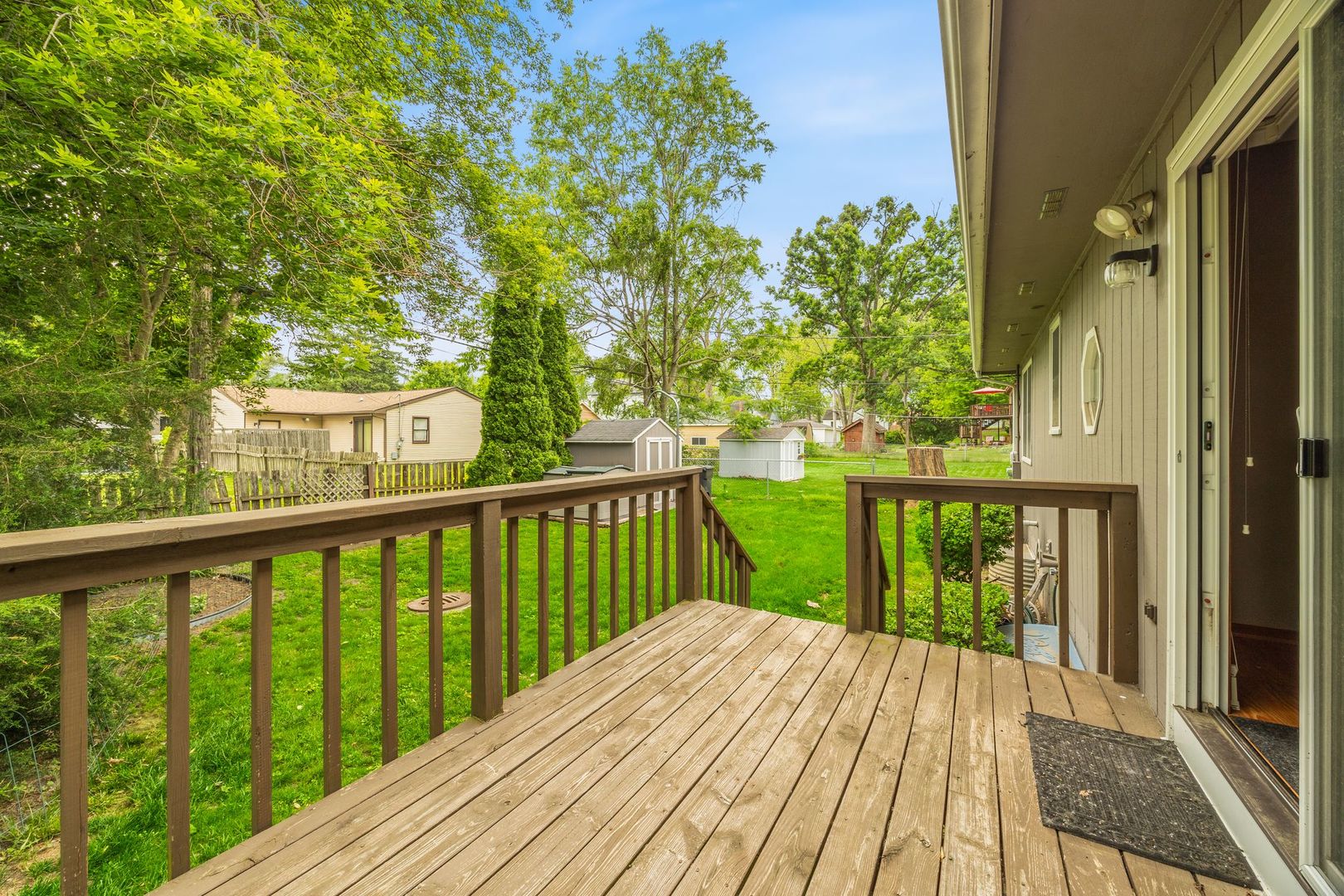 3112 Cedar Terrace, Island Lake, IL 60042