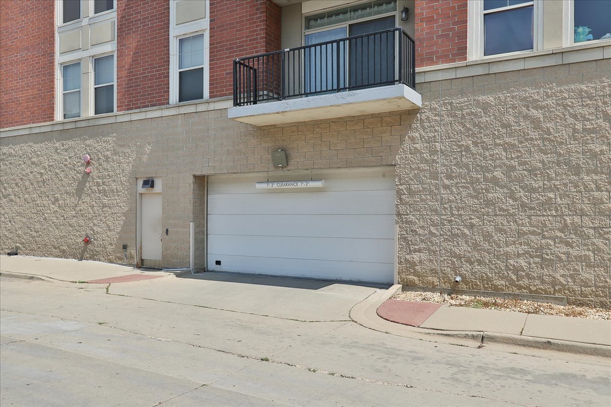 656 Pearson Street #505C, Des Plaines, IL 60016