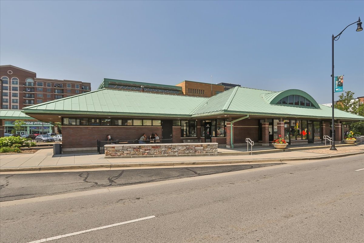 656 Pearson Street #505C, Des Plaines, IL 60016