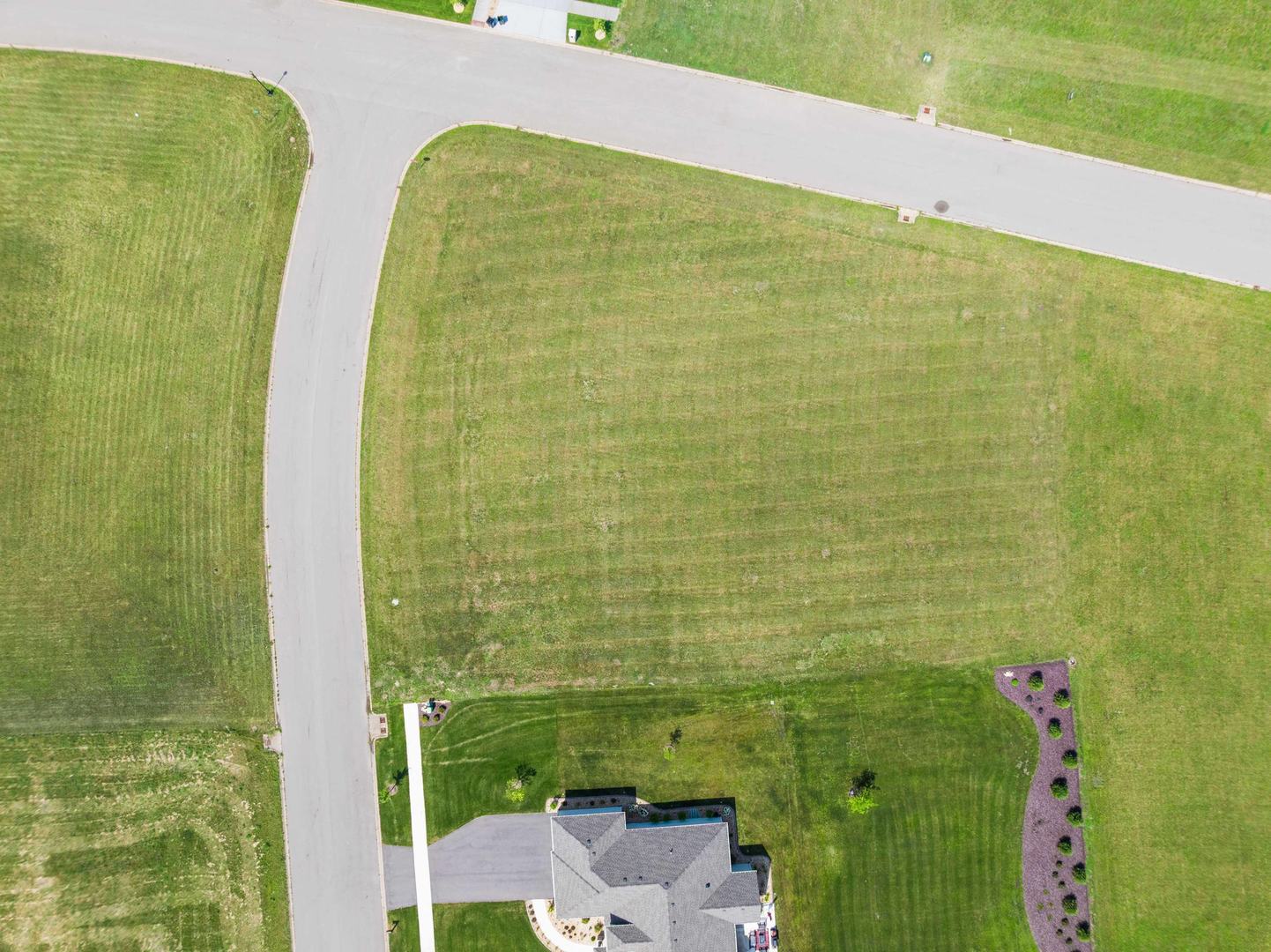 LOT 33 Whitetail Parkway, Yorkville, IL 60560