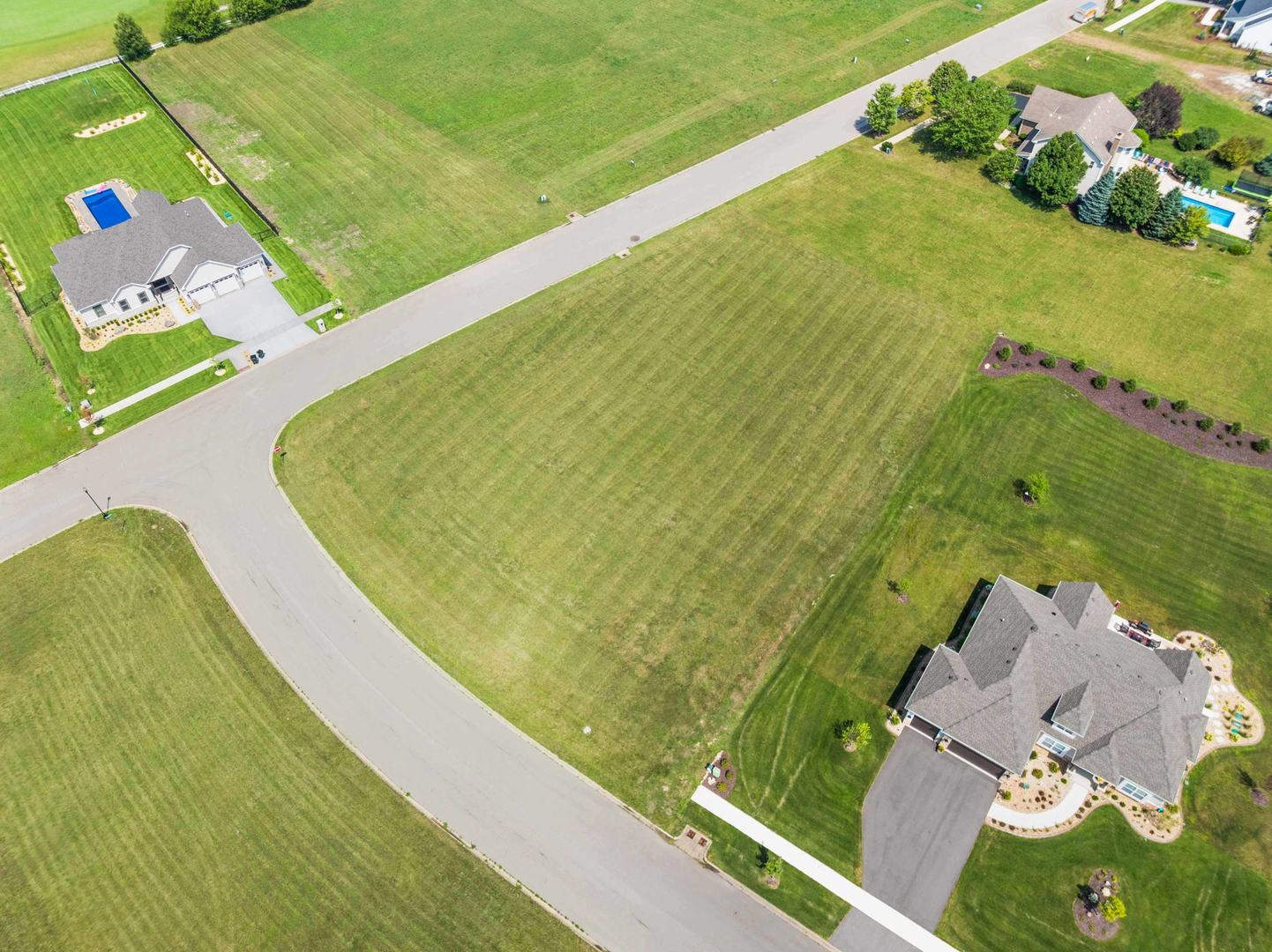 LOT 33 Whitetail Parkway, Yorkville, IL 60560