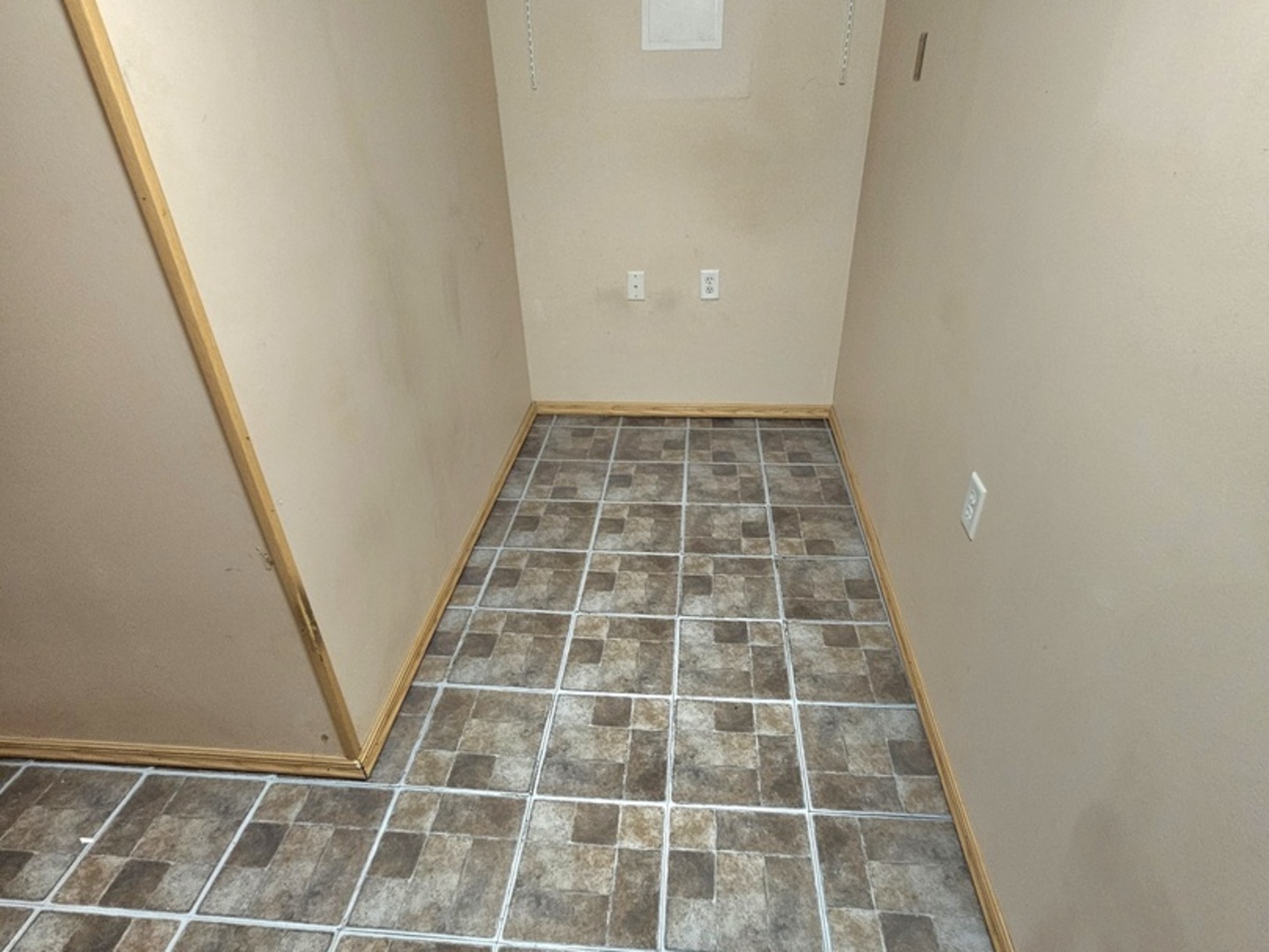 5137 160th Street, Oak Forest, IL 60452