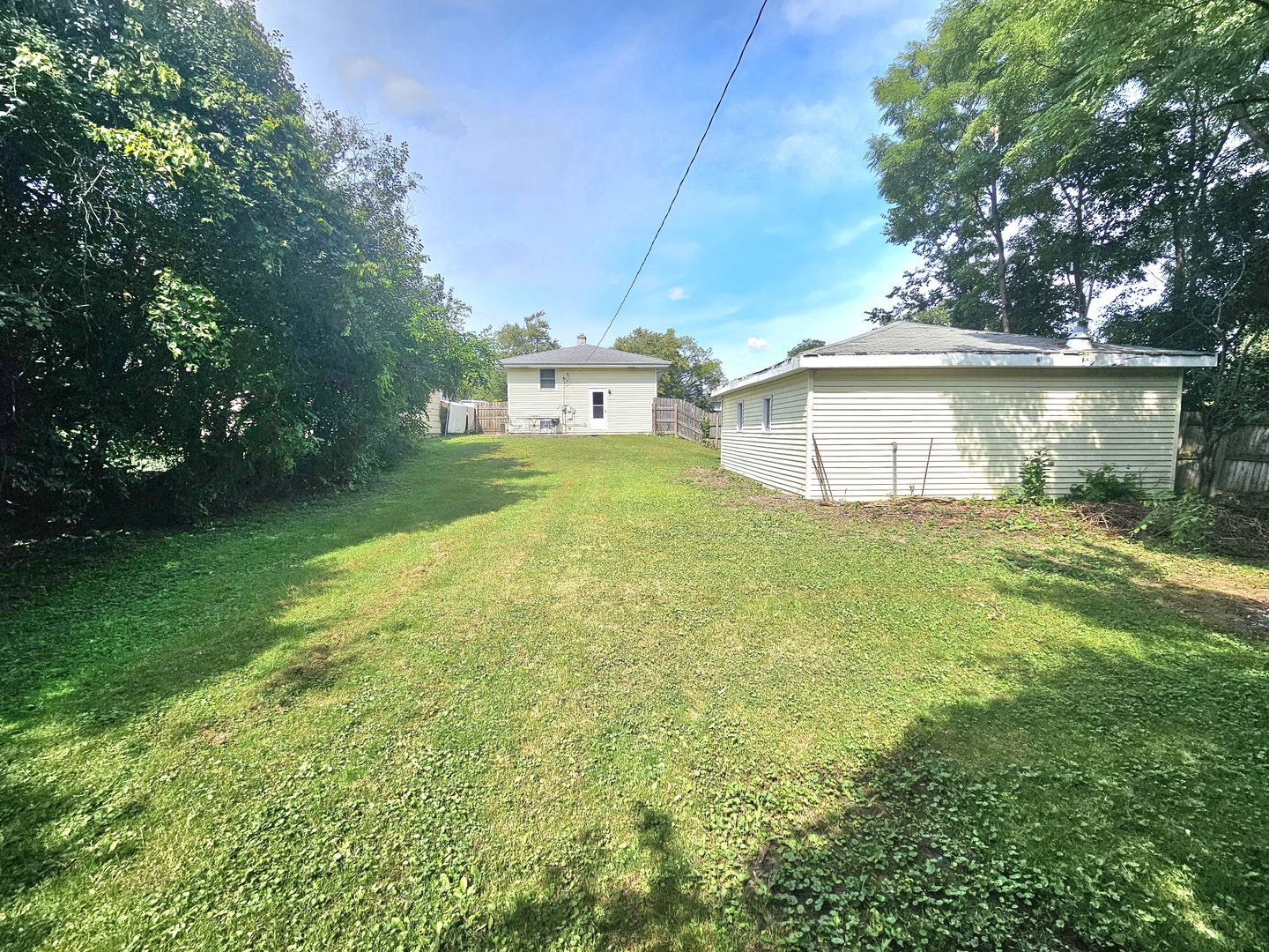 5137 160th Street, Oak Forest, IL 60452