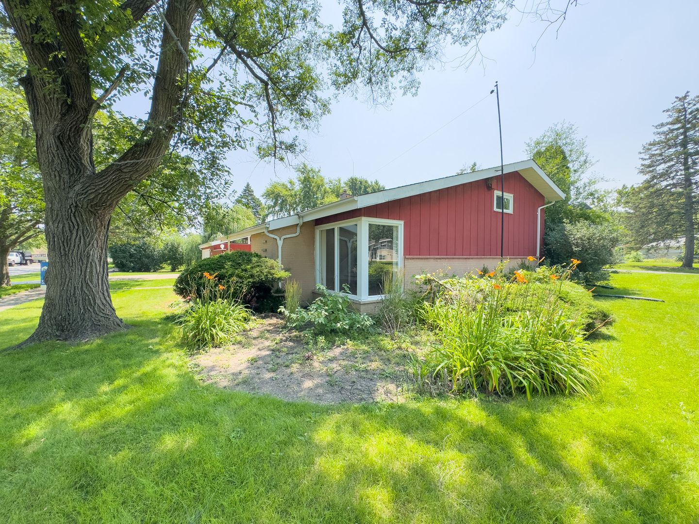 2731 Virginia Lane, Glenview, IL 60025
