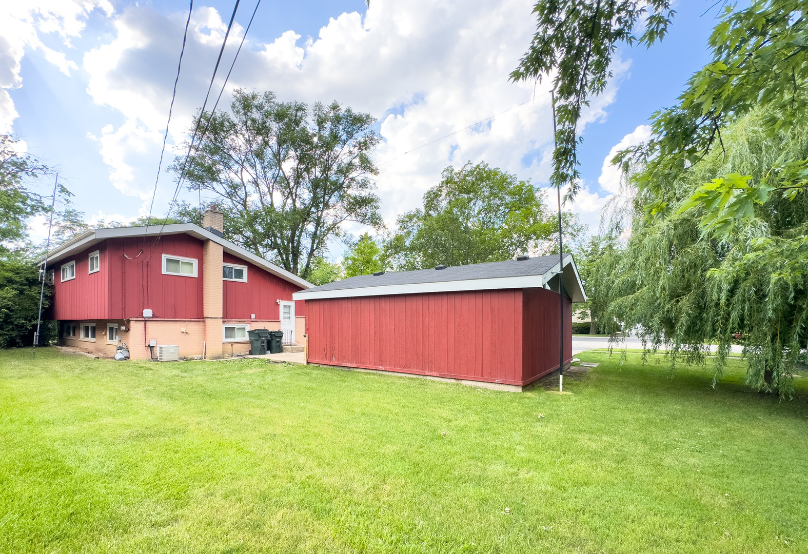 2731 Virginia Lane, Glenview, IL 60025