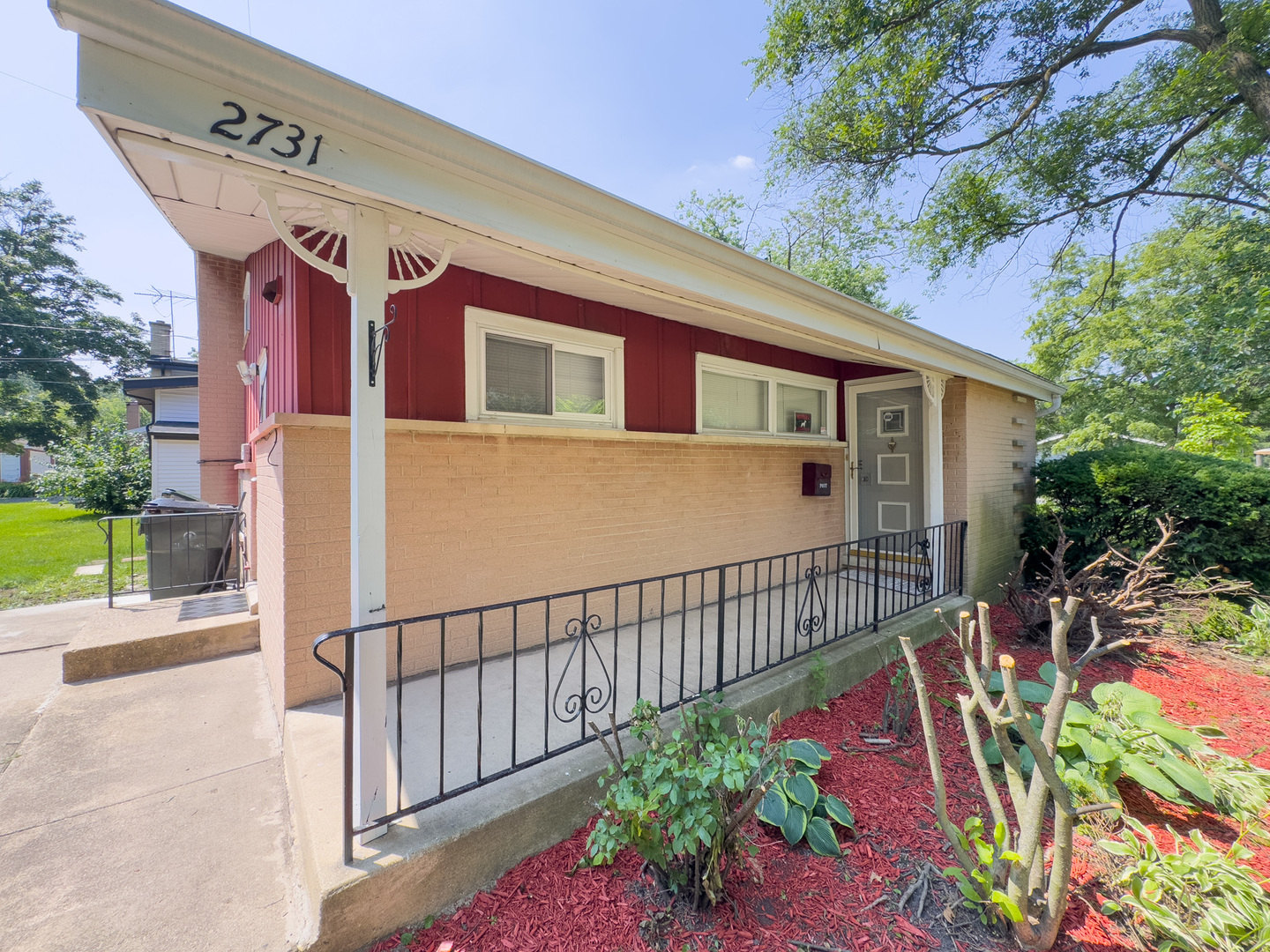2731 Virginia Lane, Glenview, IL 60025