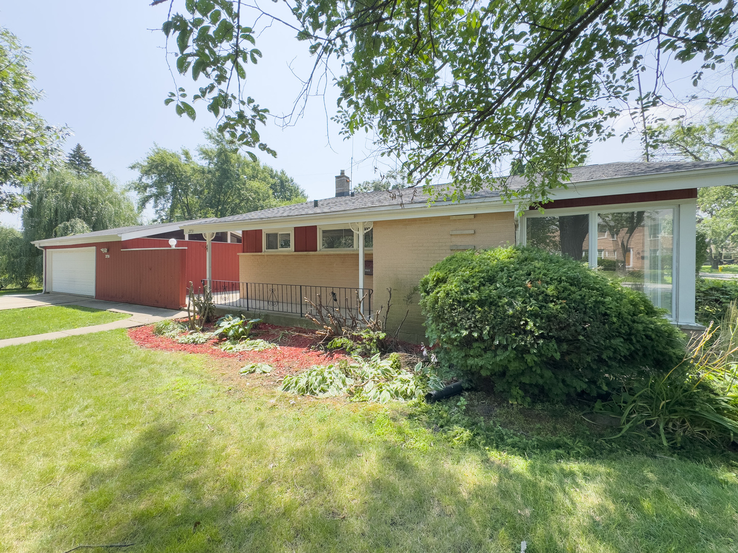 2731 Virginia Lane, Glenview, IL 60025