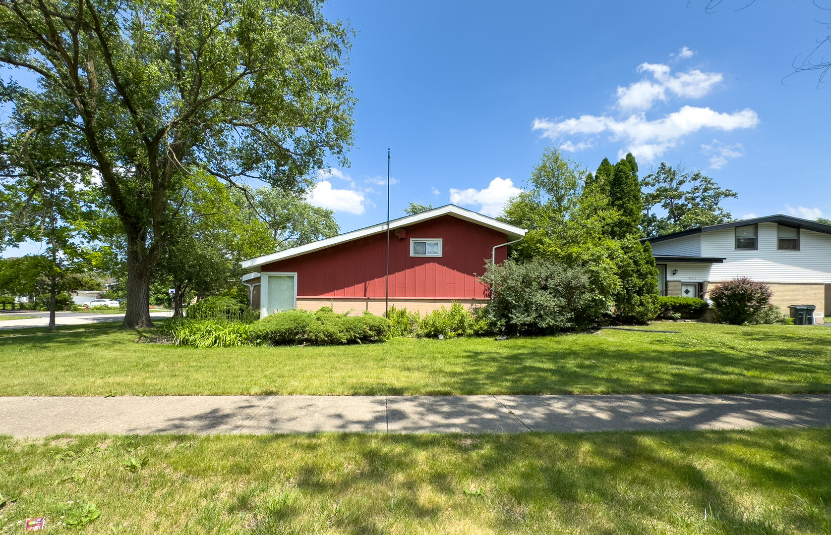 2731 Virginia Lane, Glenview, IL 60025