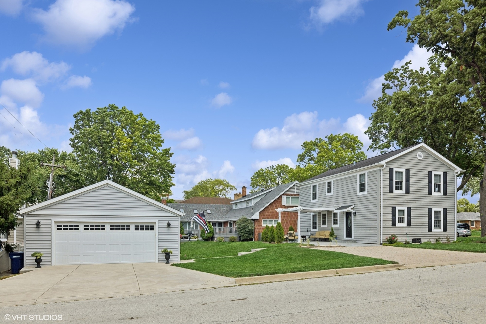 3976 Western Avenue, Western Springs, IL 60558