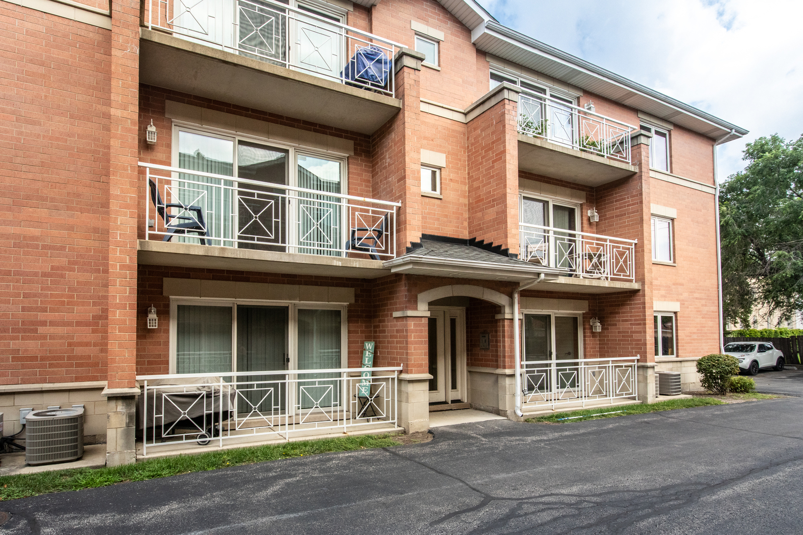 5965 N Northwest Highway #302, Chicago, IL 60631