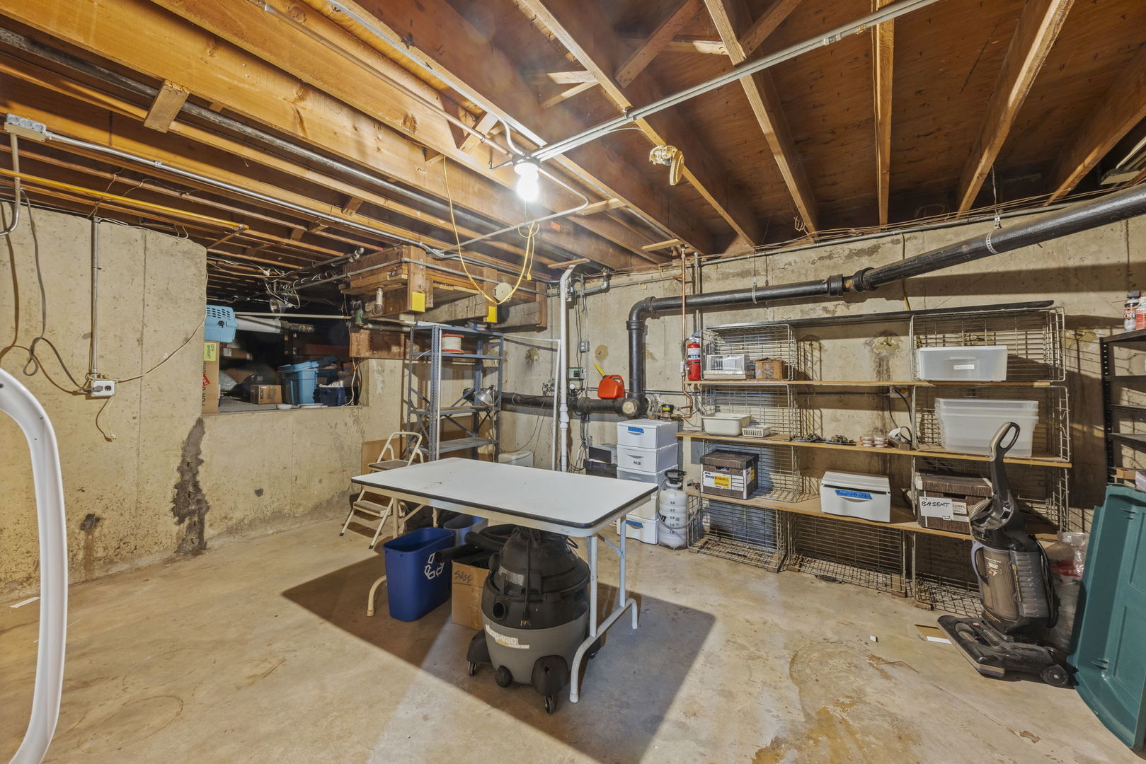 66 S 2nd Avenue, Lombard, IL 60148