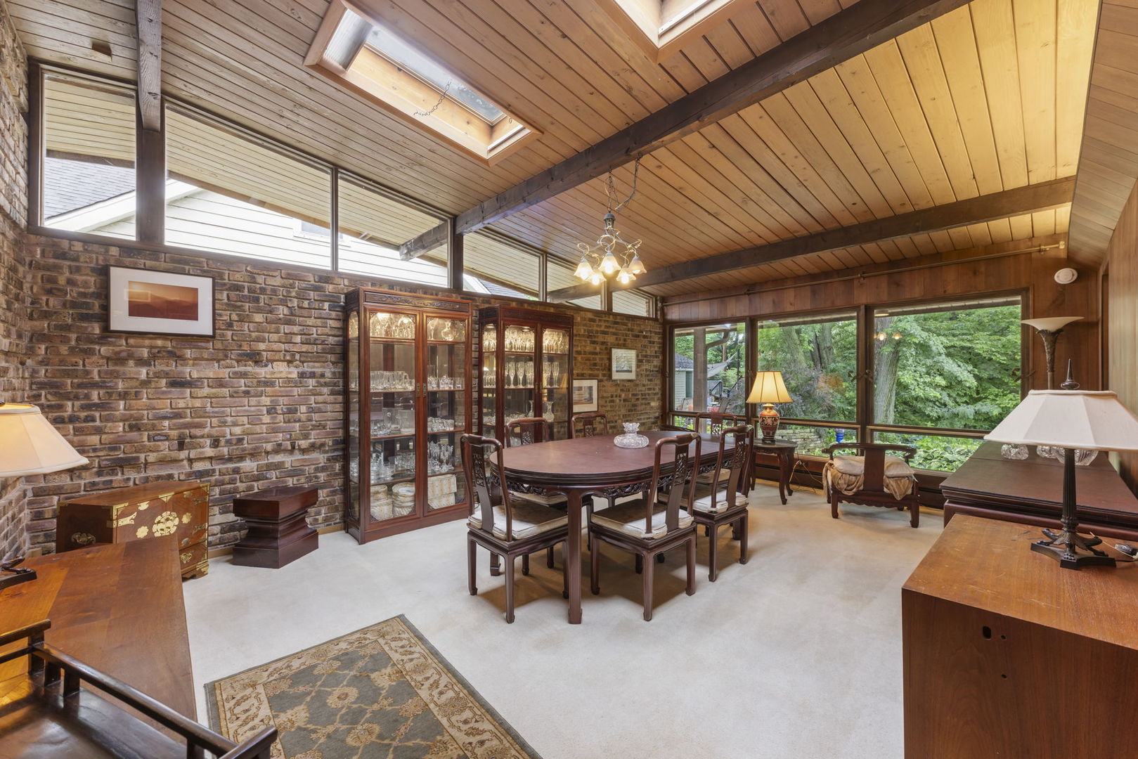 66 S 2nd Avenue, Lombard, IL 60148