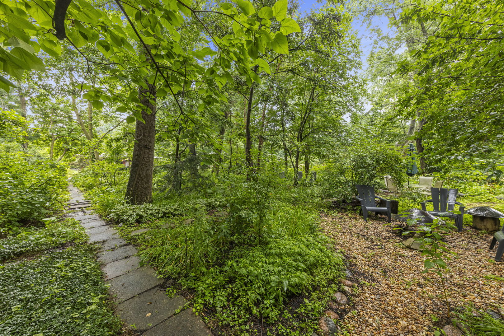 66 S 2nd Avenue, Lombard, IL 60148